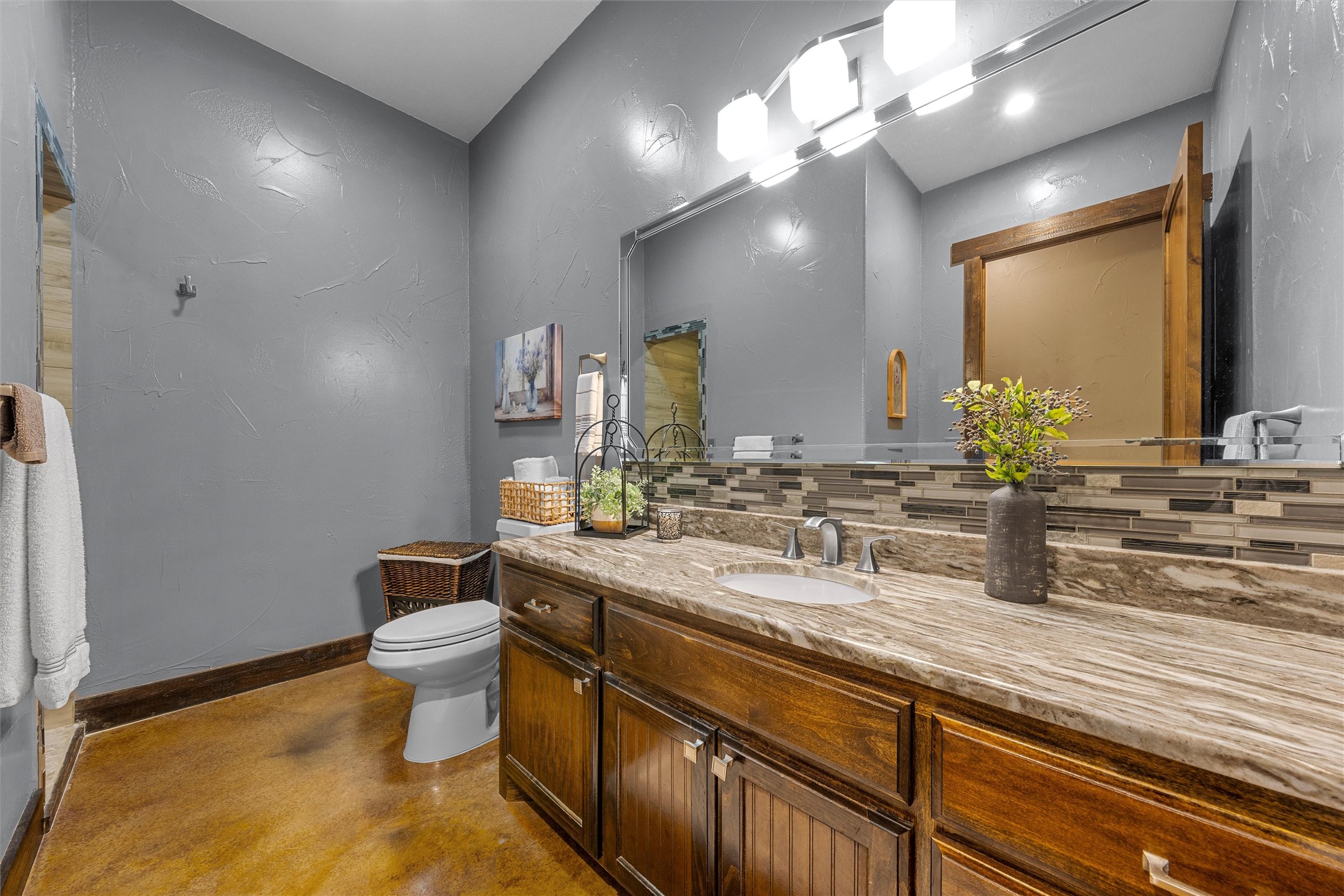 139 Silver Valley Waco TX 76705