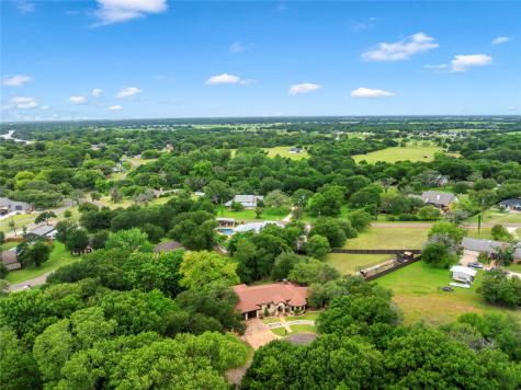 139 Silver Valley Waco TX 76705