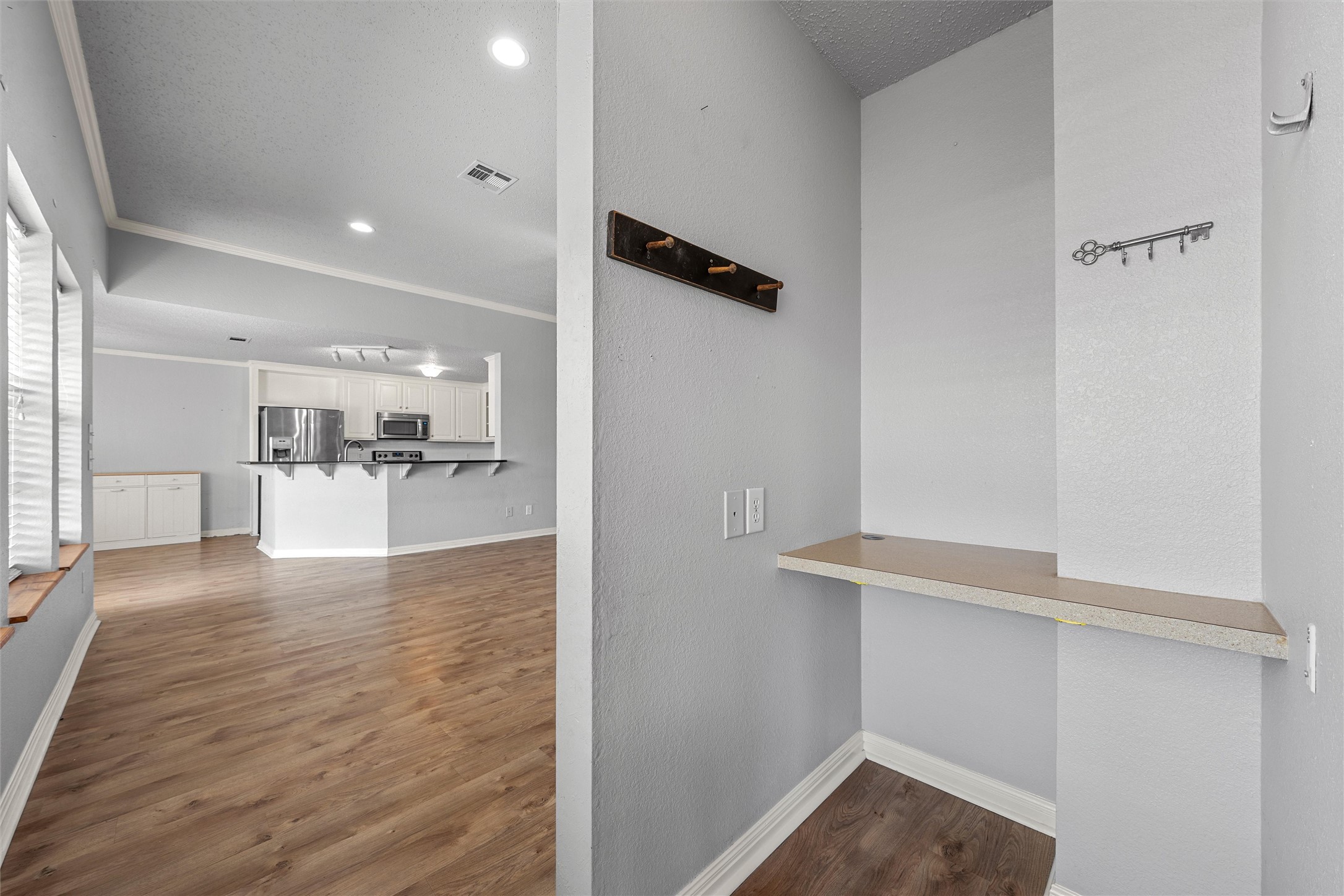 163 Topaz Circle Hewitt TX 76643