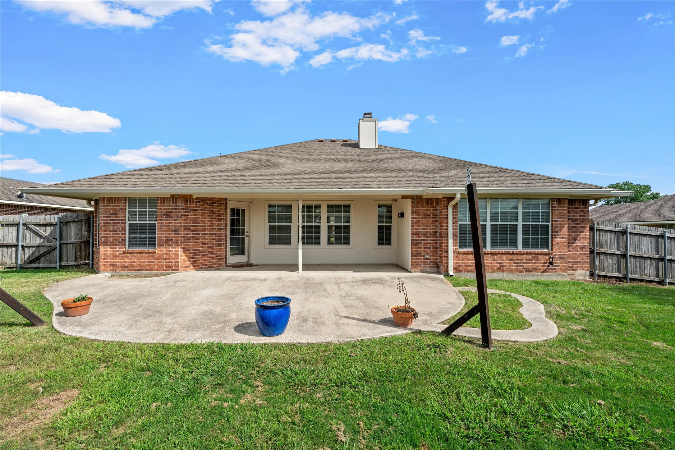 163 Topaz Circle Hewitt TX 76643