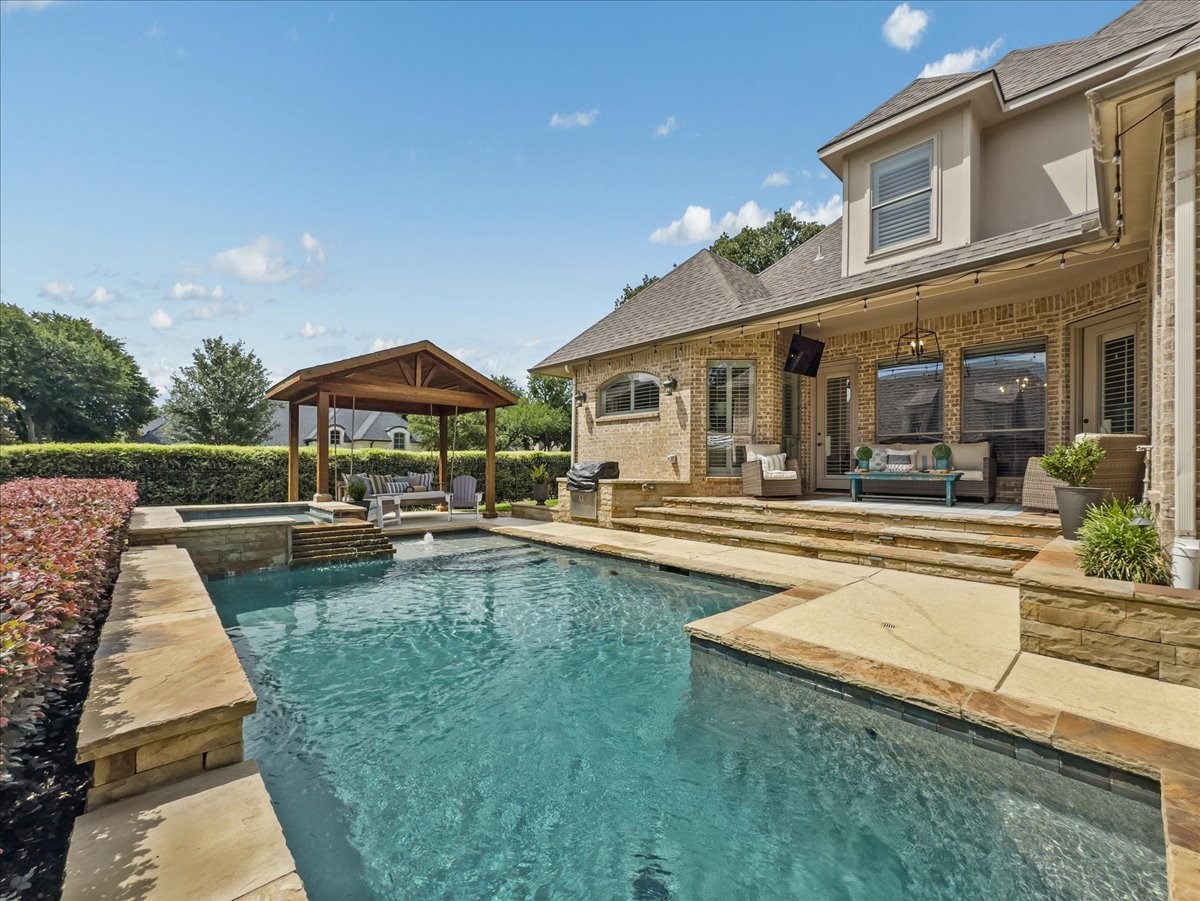 1400 Eleanor Rigby Lane Mansfield TX 76063