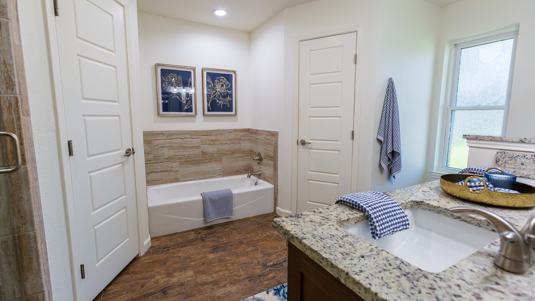 904 Meadowlark Lane Granbury TX 76048