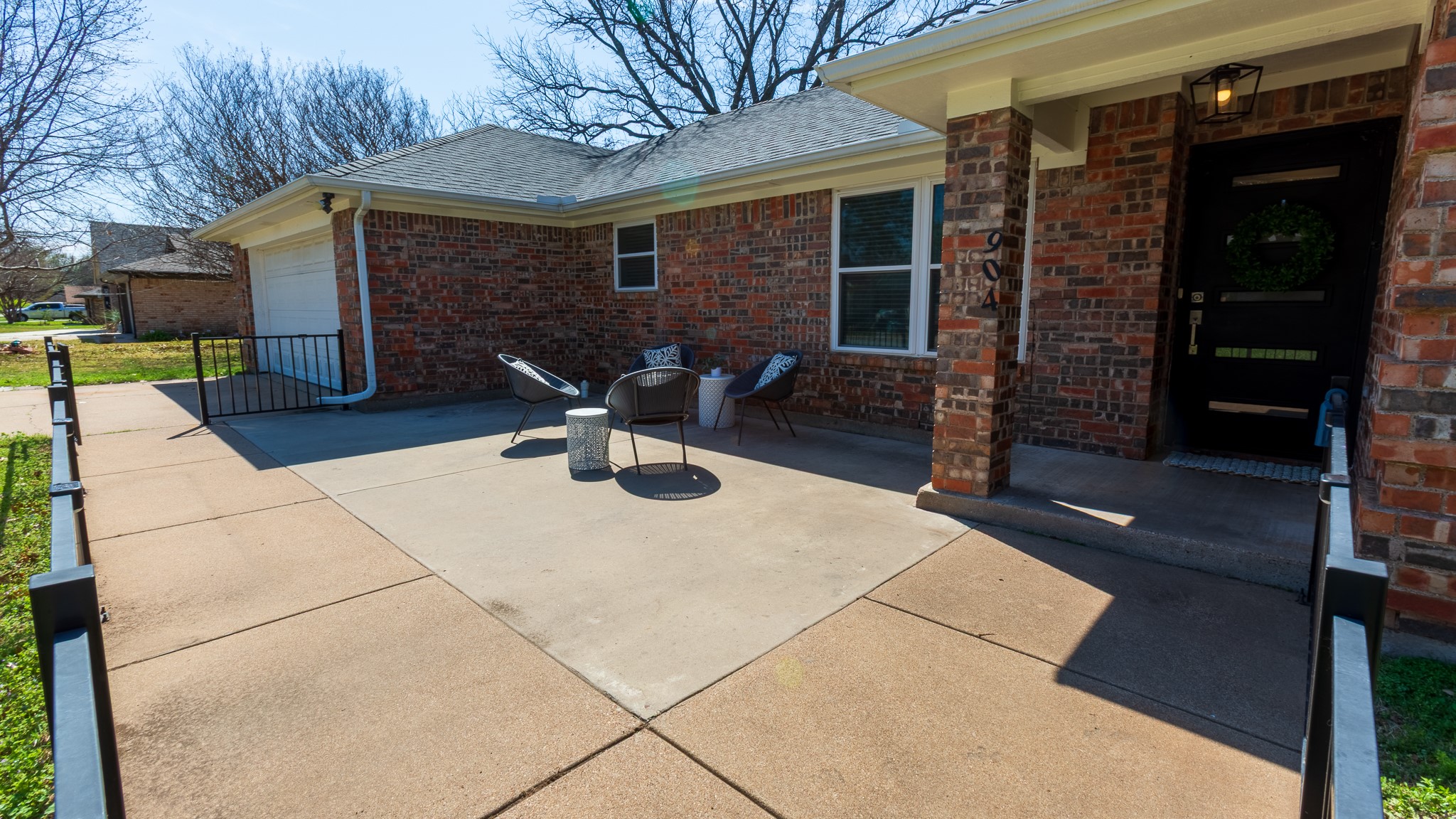 904 Meadowlark Lane Granbury TX 76048