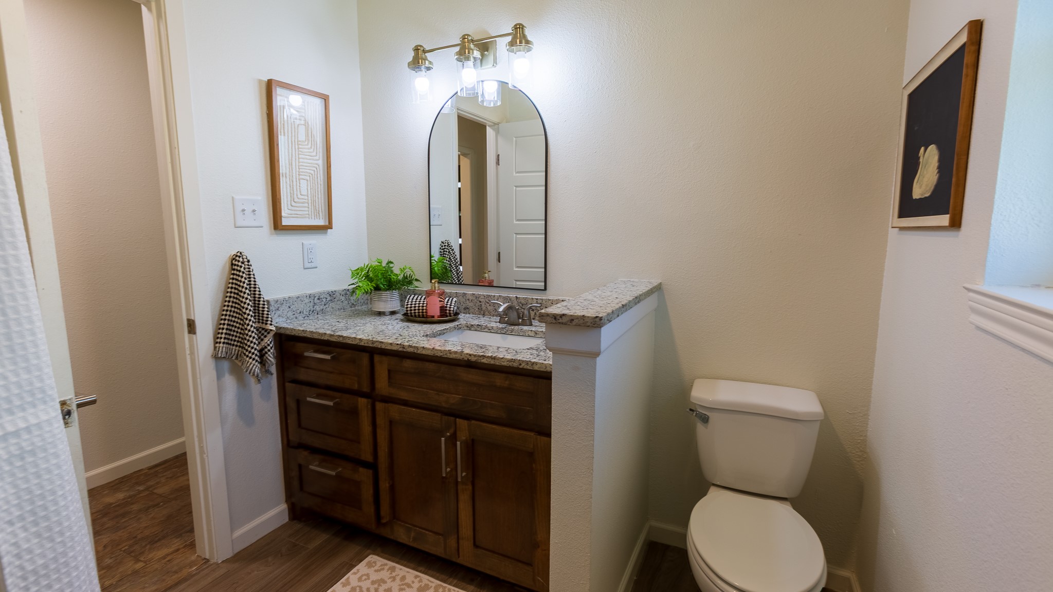904 Meadowlark Lane Granbury TX 76048