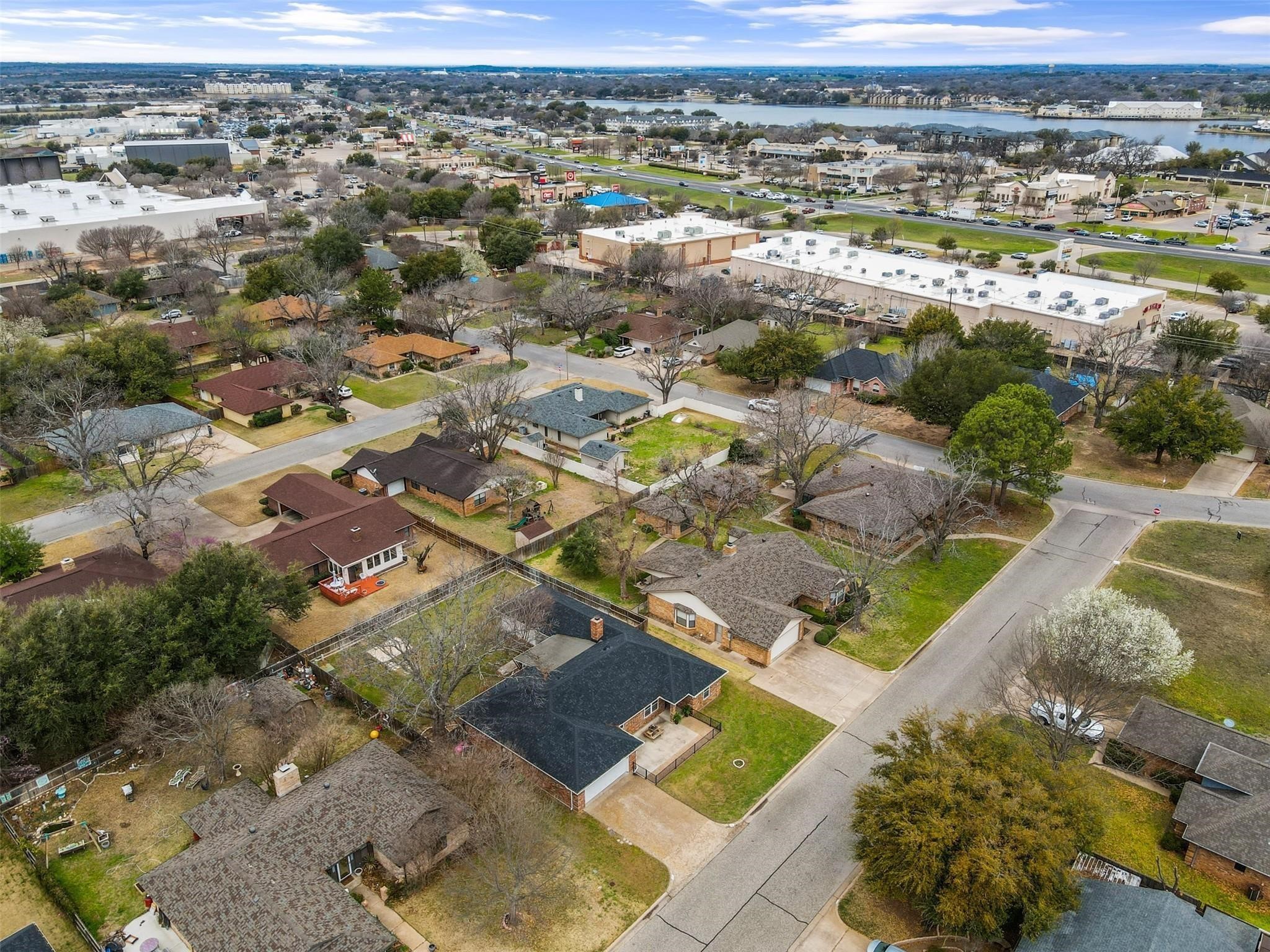 904 Meadowlark Lane Granbury TX 76048