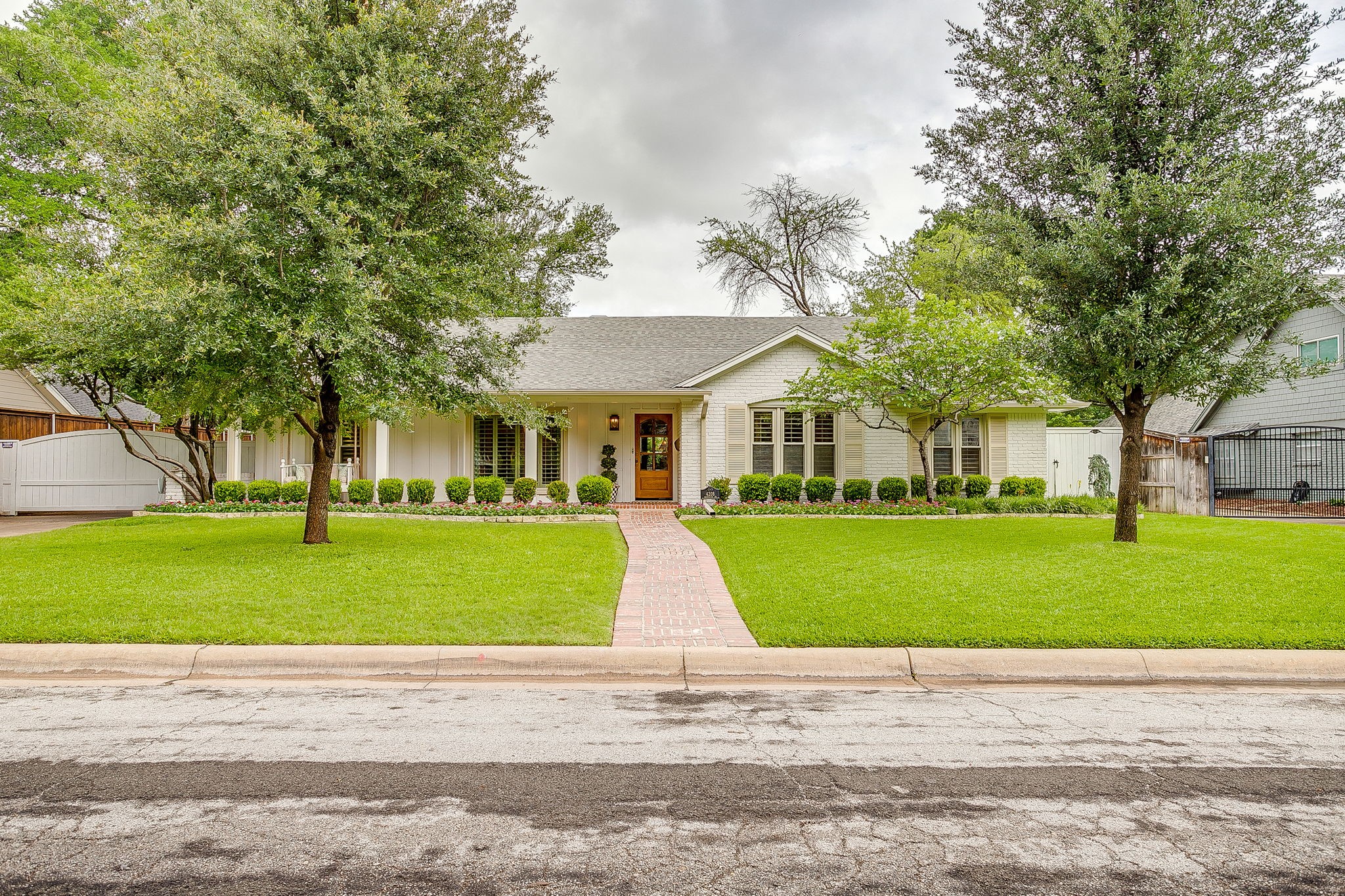 4208 Glenwood Drive Fort Worth TX 76109