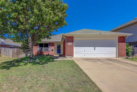 2341 Ash Grove Trail Fort Worth TX 76112