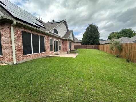 709 Clay Lane Sherman TX 75092