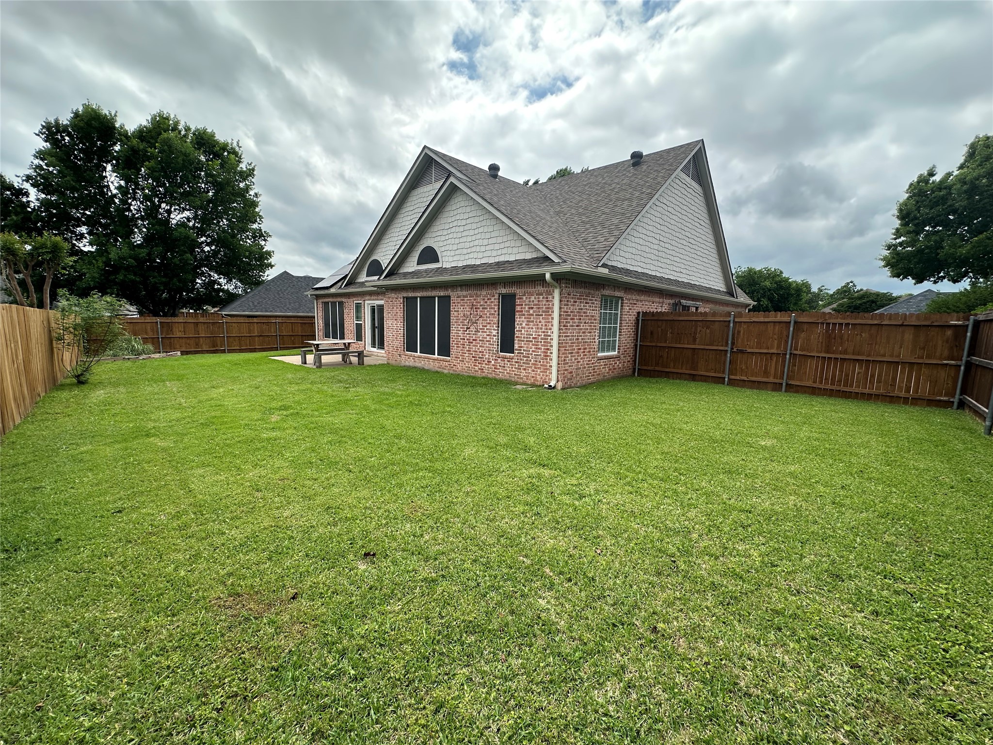 709 Clay Lane Sherman TX 75092