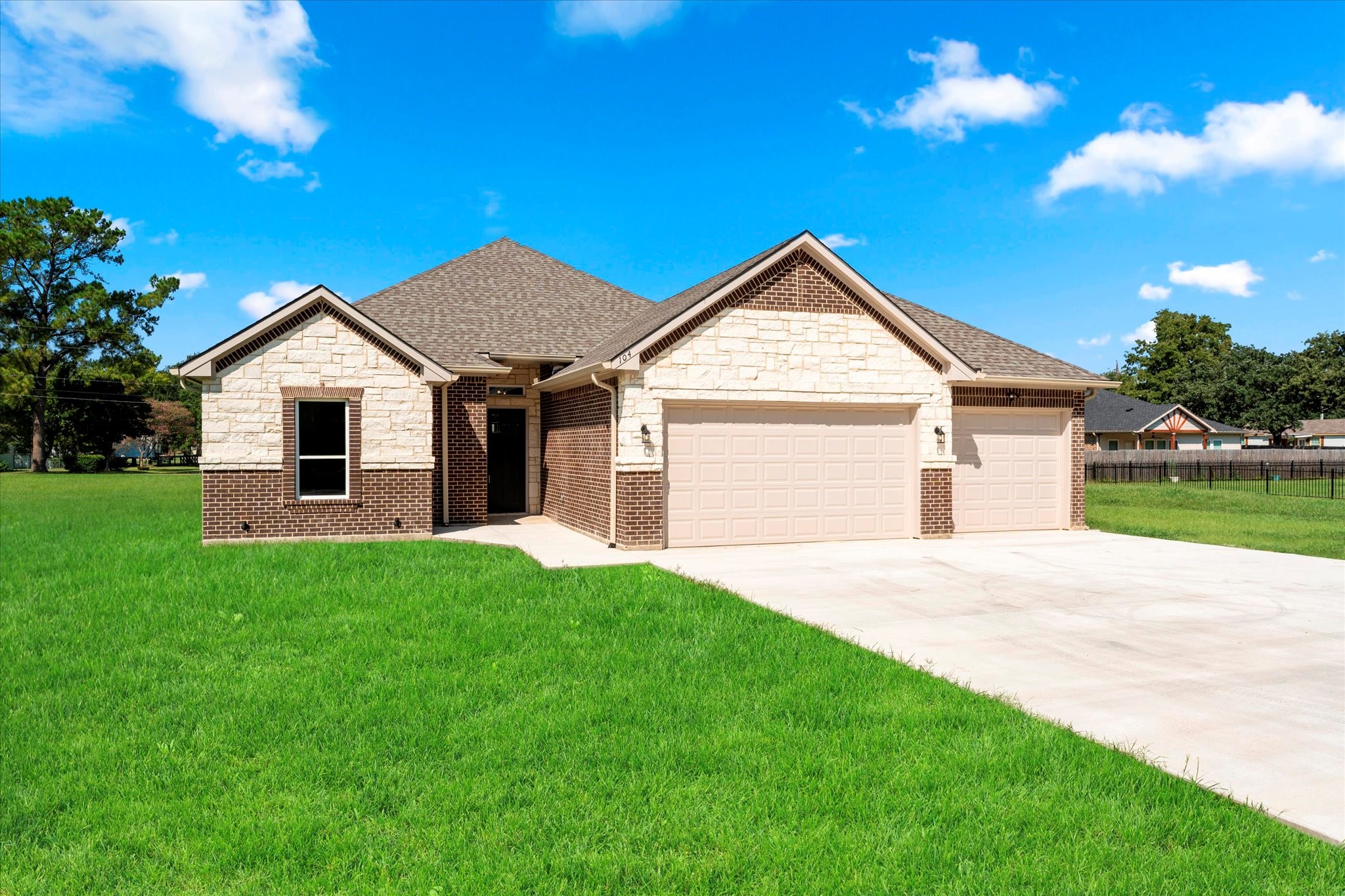 104 Deep Cove Drive Trinidad TX 75163