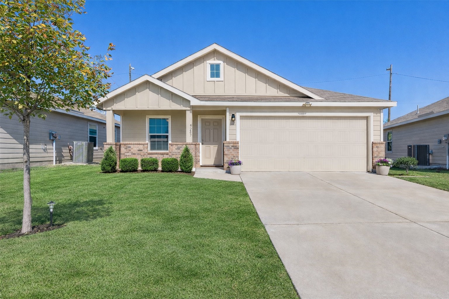 9287 Summerlee Street Dallas TX 75227