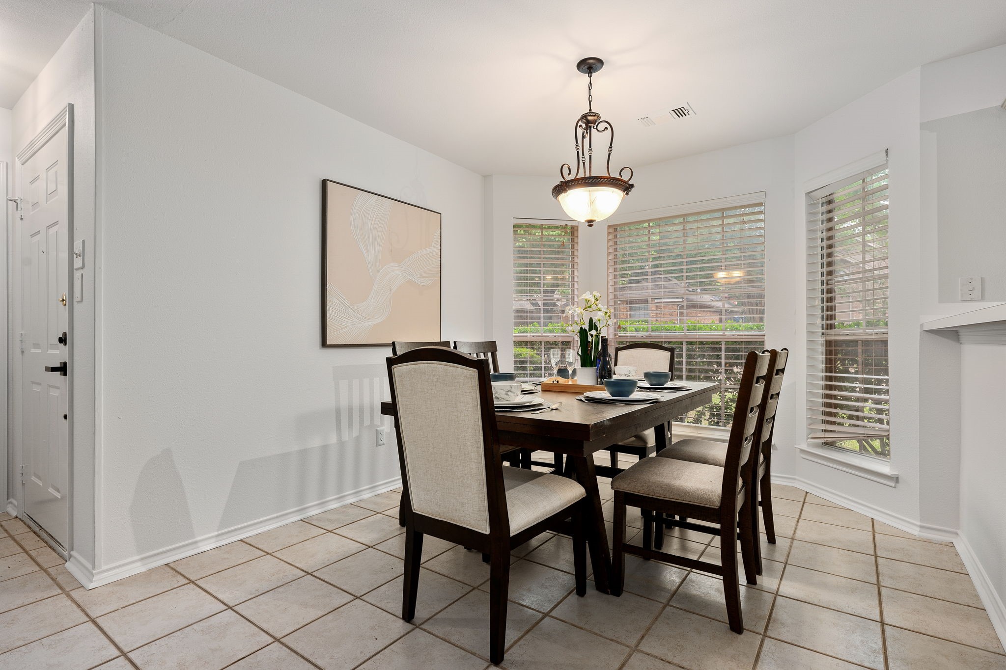 752 Monique Cedar Hill TX 75104