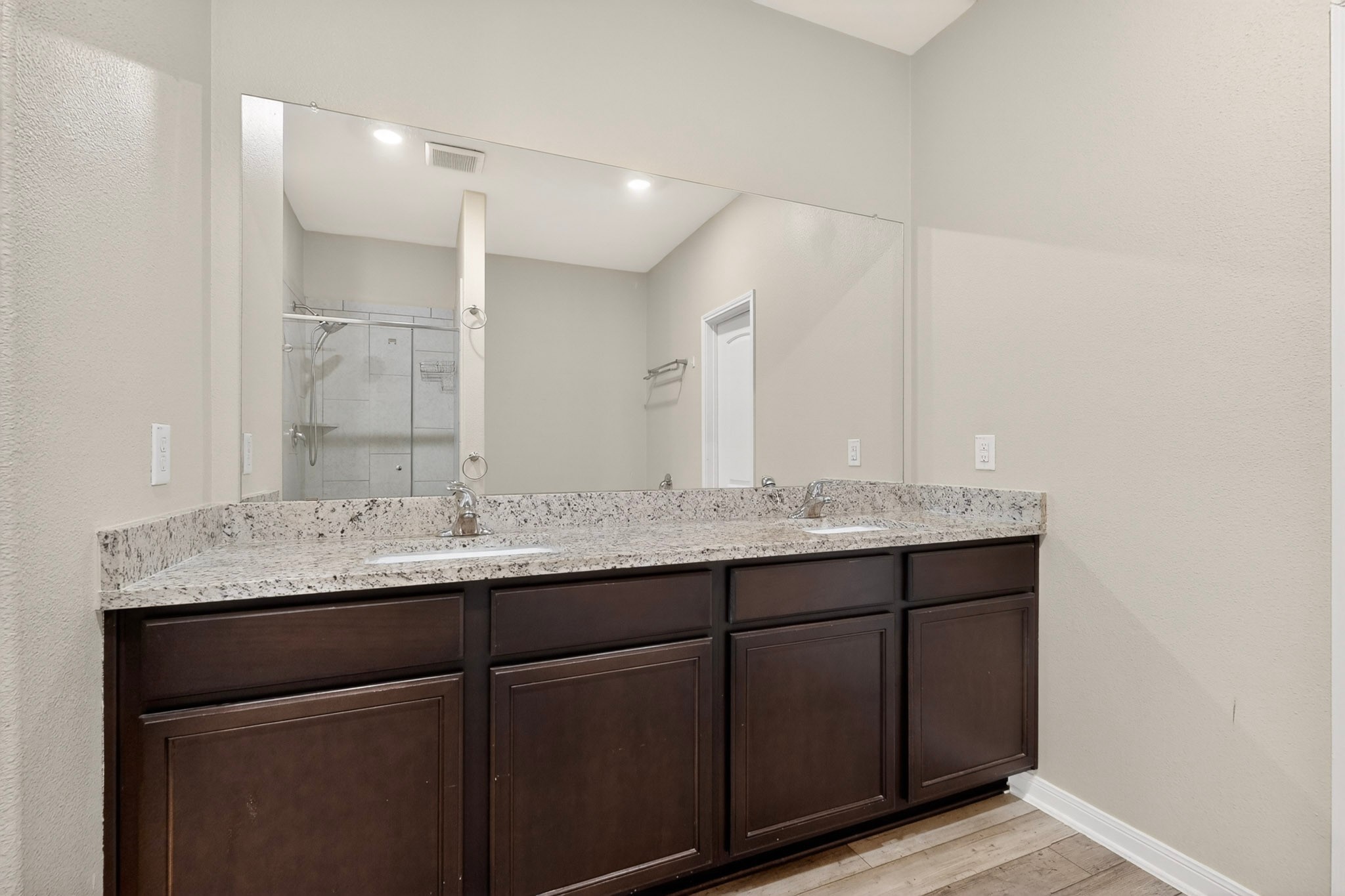 1543 Mackinac Drive Crowley TX 76036
