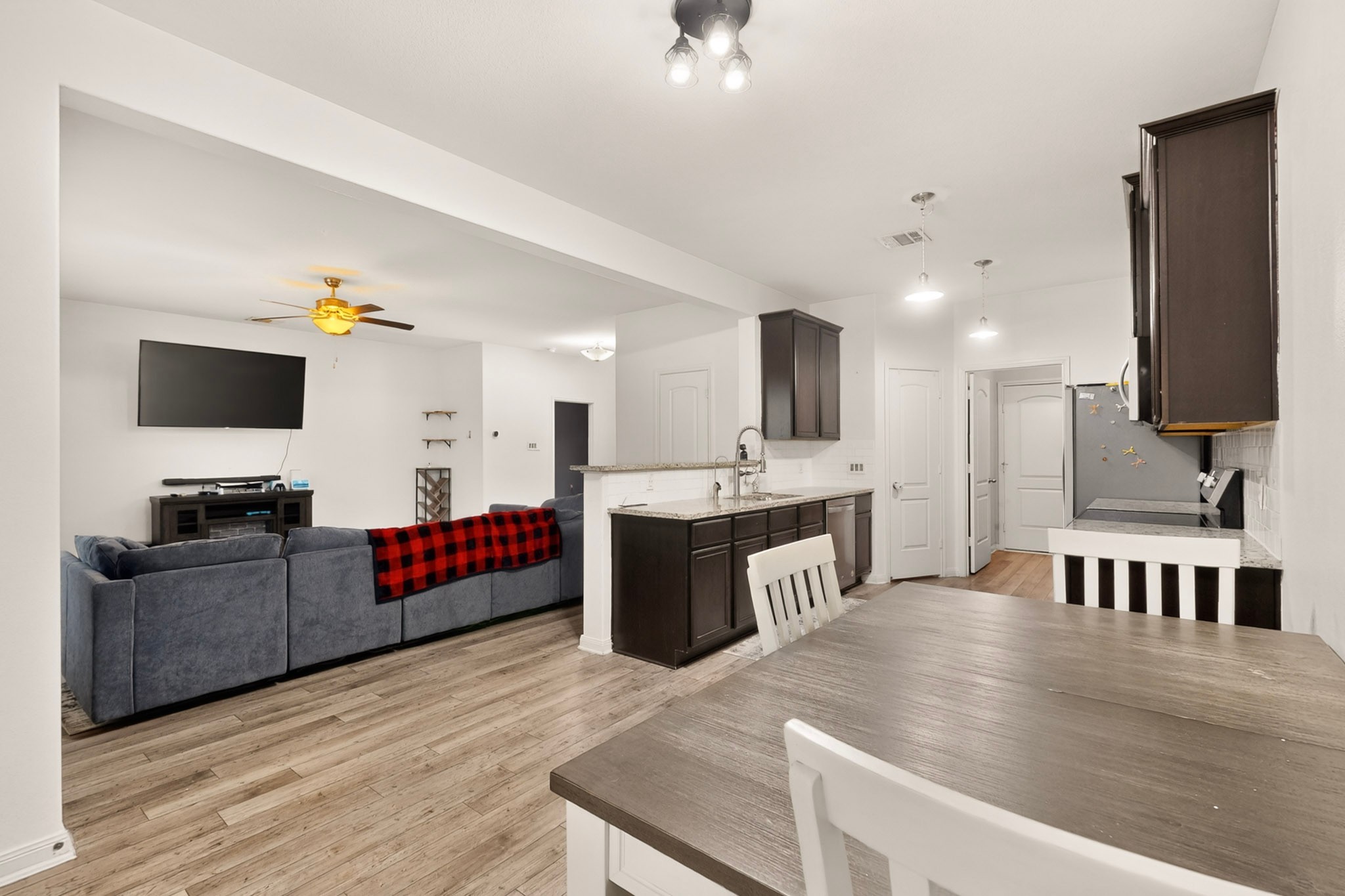1543 Mackinac Drive Crowley TX 76036
