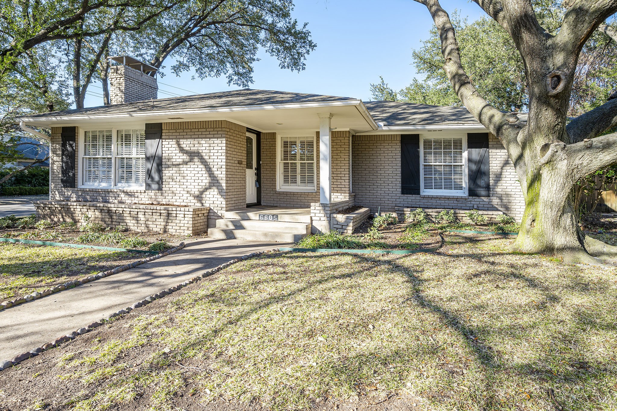 6605 Deloache Avenue Dallas TX 75225