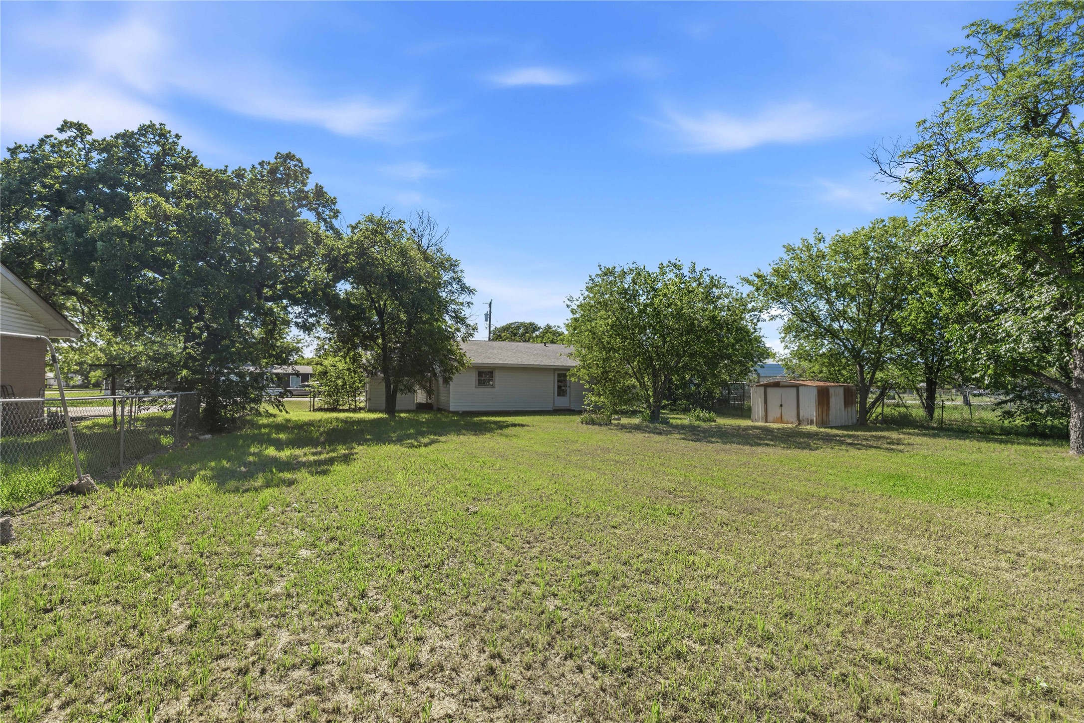 309 S 6th Street Bangs TX 76823