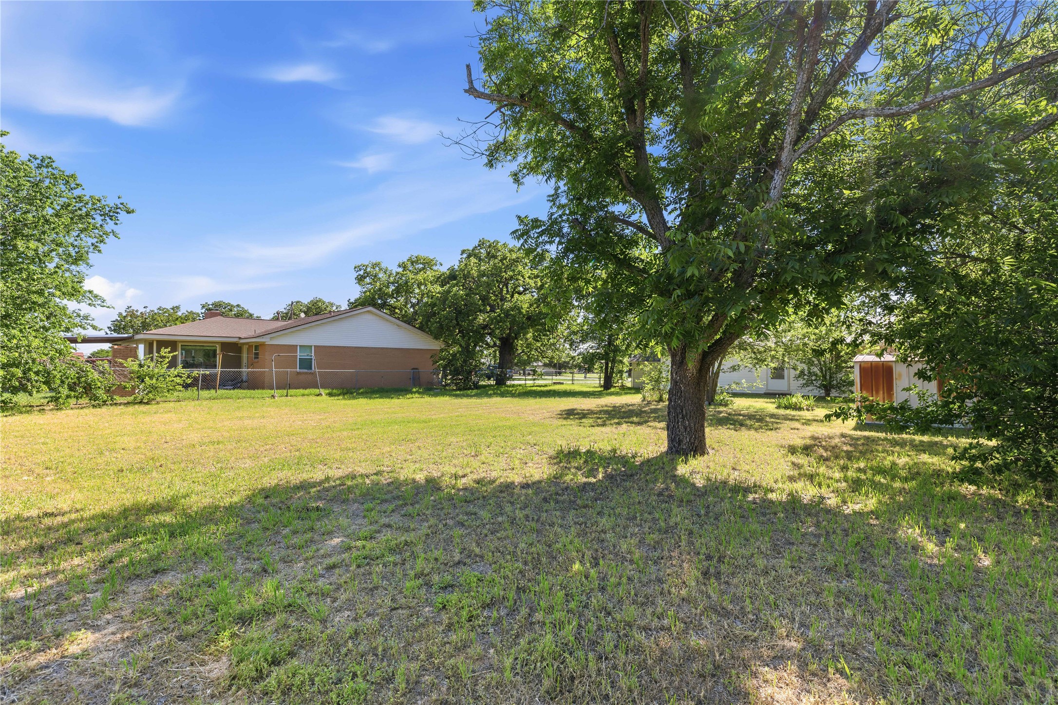 309 S 6th Street Bangs TX 76823