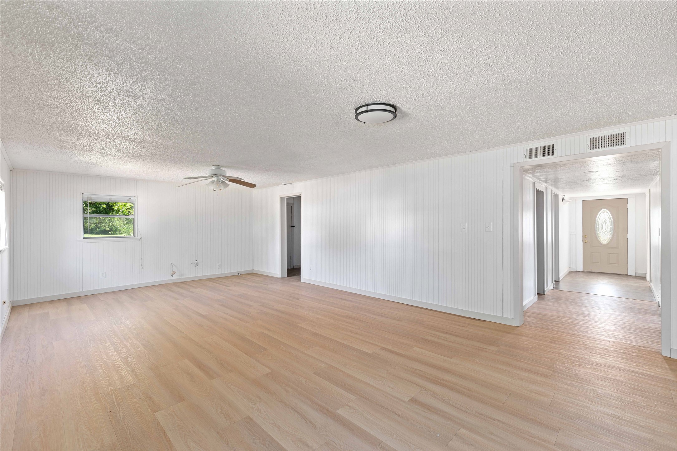309 S 6th Street Bangs TX 76823
