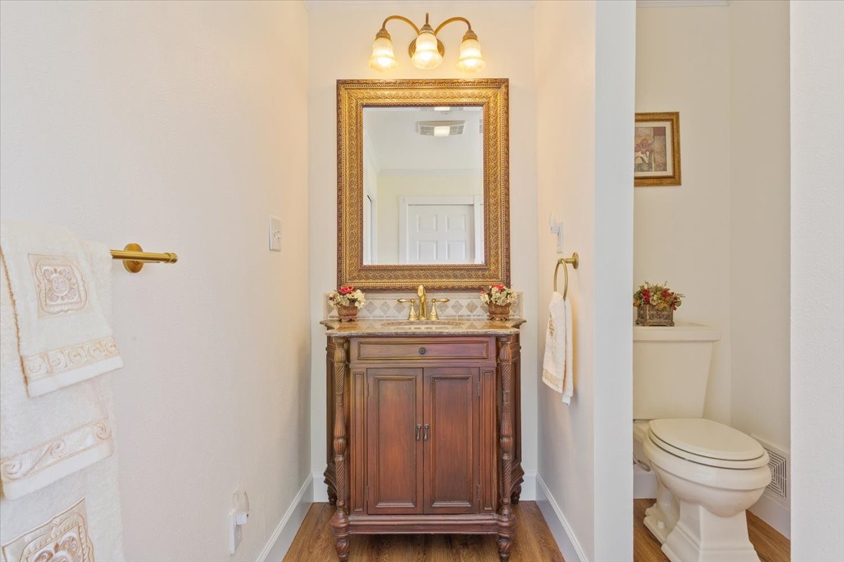 596 County Road 3425 Clifton TX 76634
