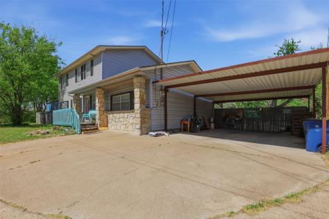 500 W Rucker Street Granbury TX 76048