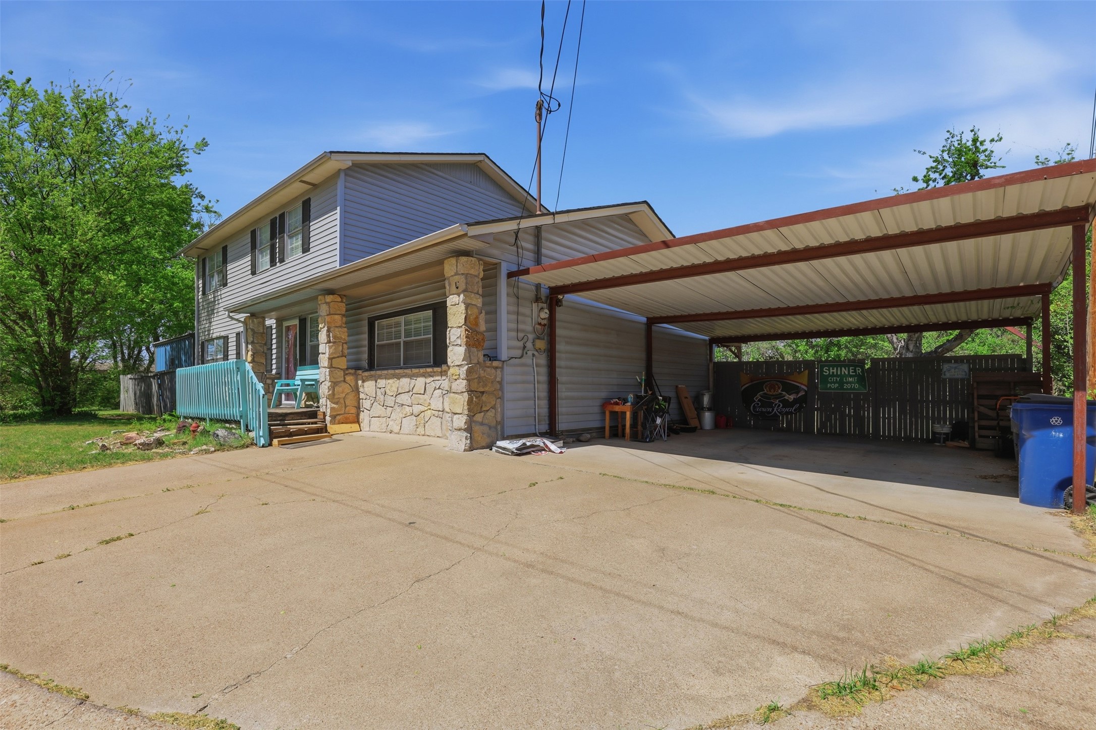 500 W Rucker Street Granbury TX 76048