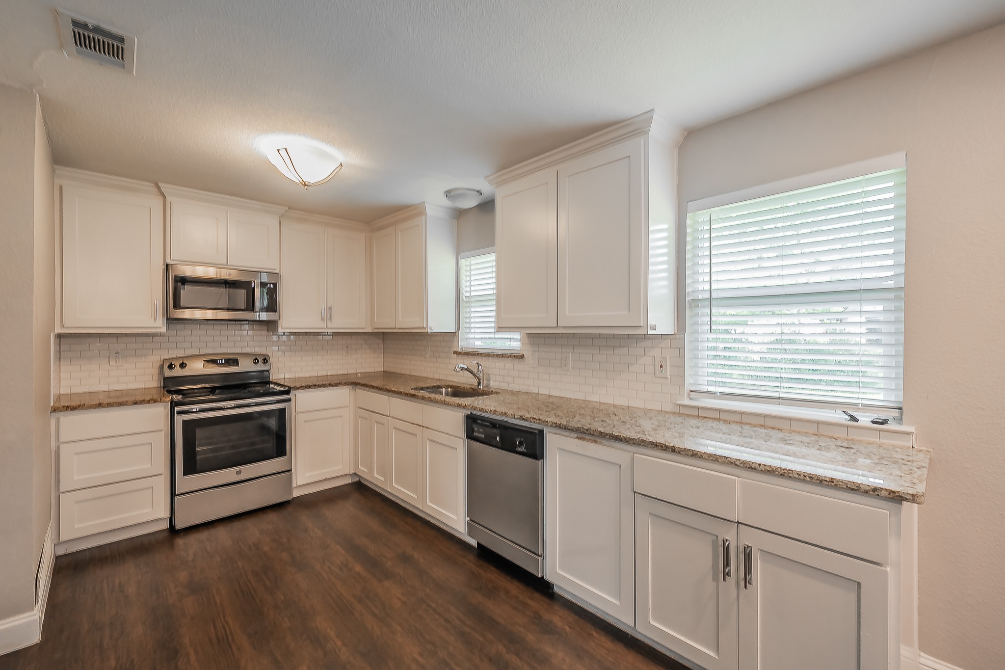 2322 Monteleon Street Grand Prairie TX 75051