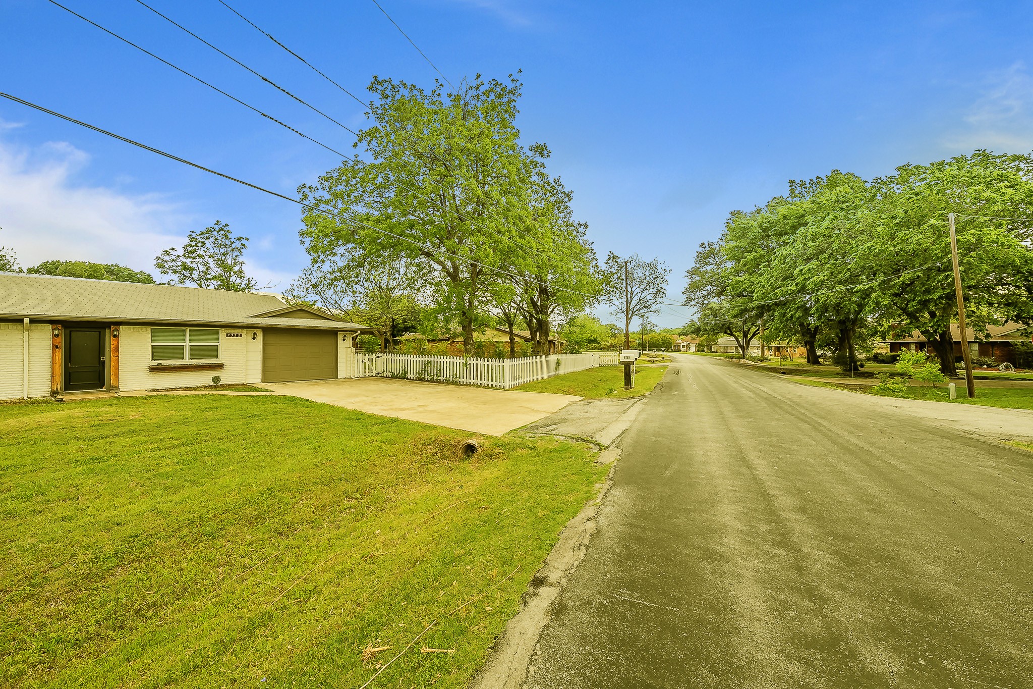 2322 Monteleon Street Grand Prairie TX 75051