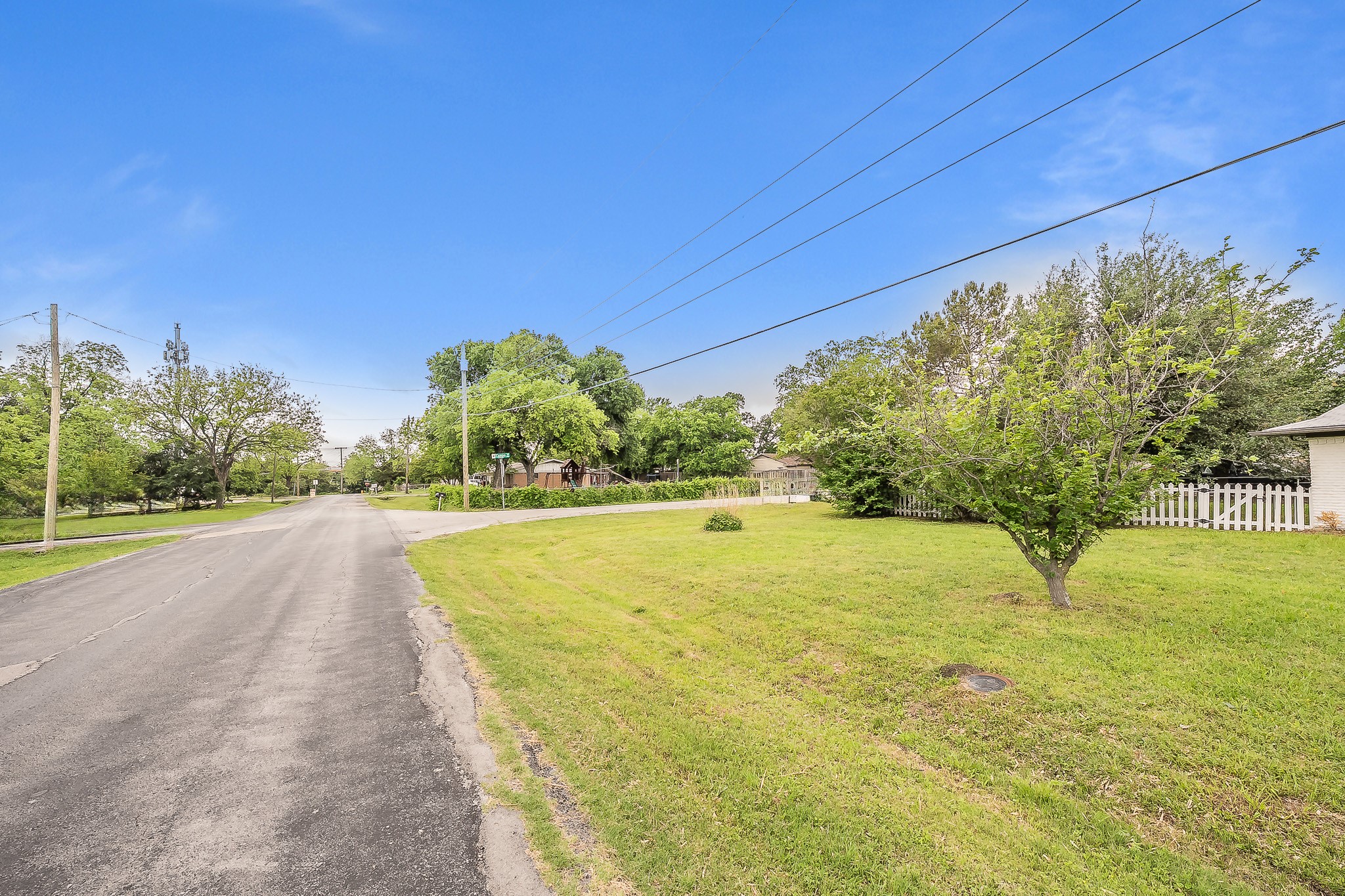 2322 Monteleon Street Grand Prairie TX 75051