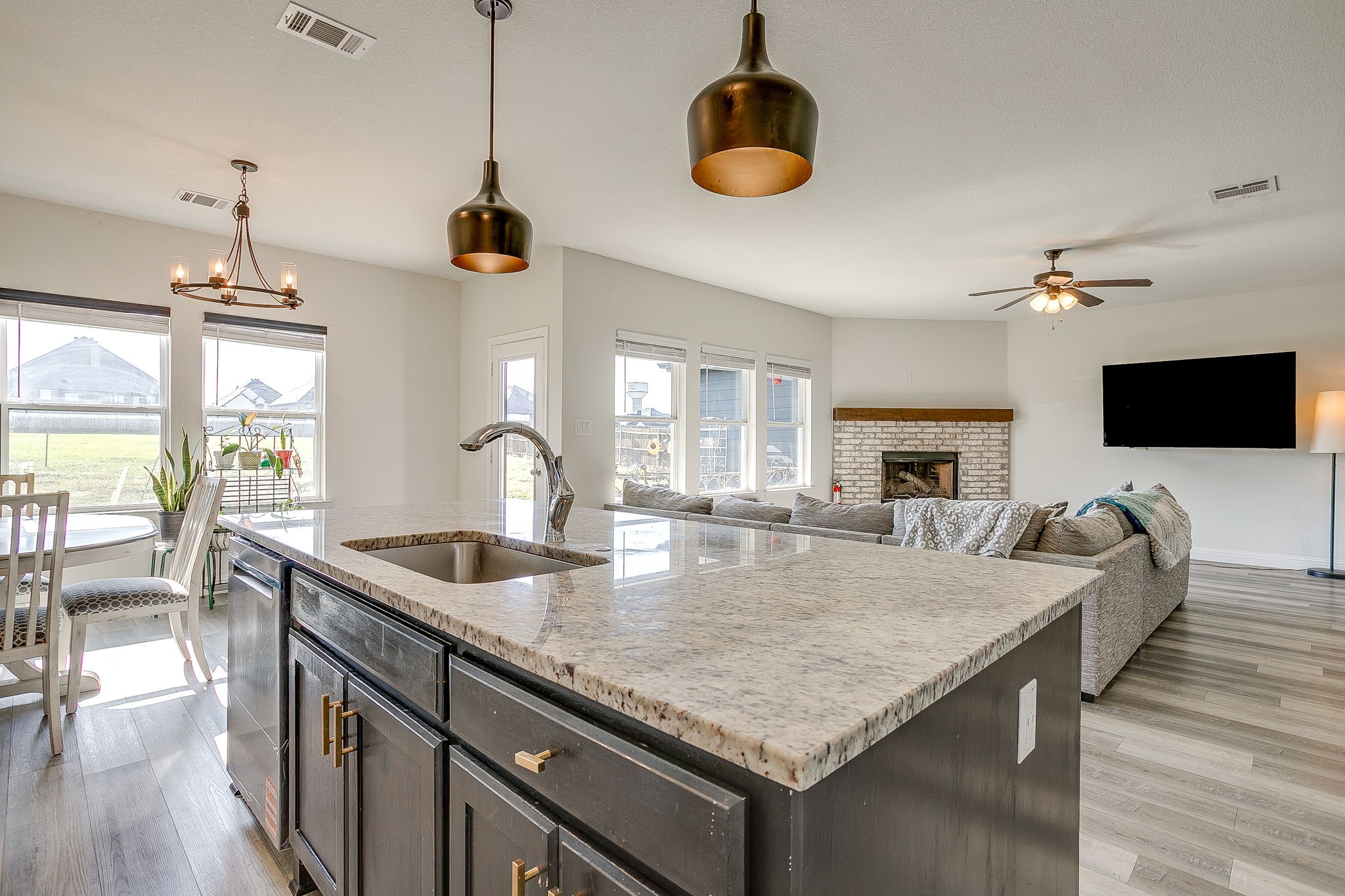 108 Treys Way Godley TX 76044