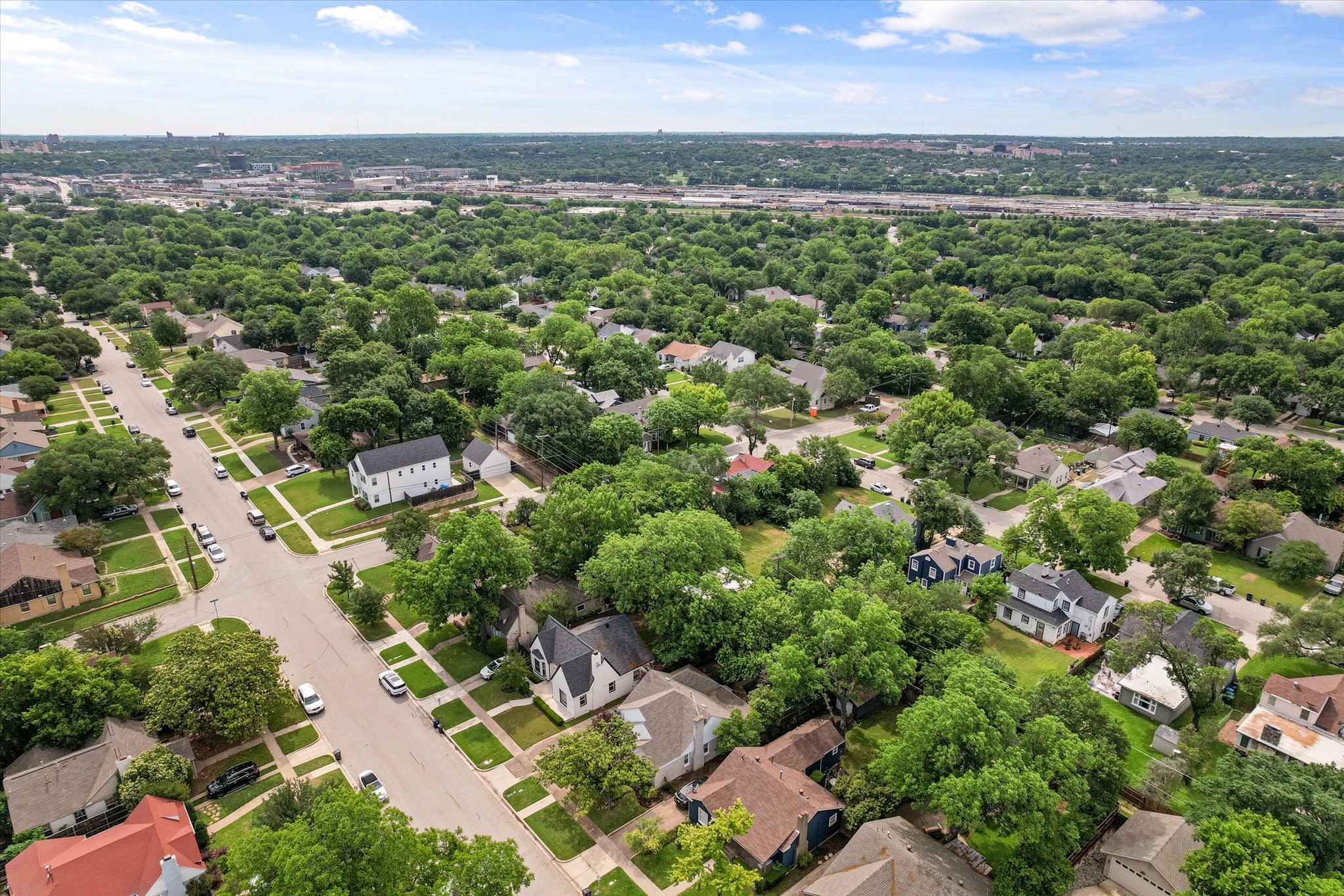 4313 Locke Avenue Fort Worth TX 76107