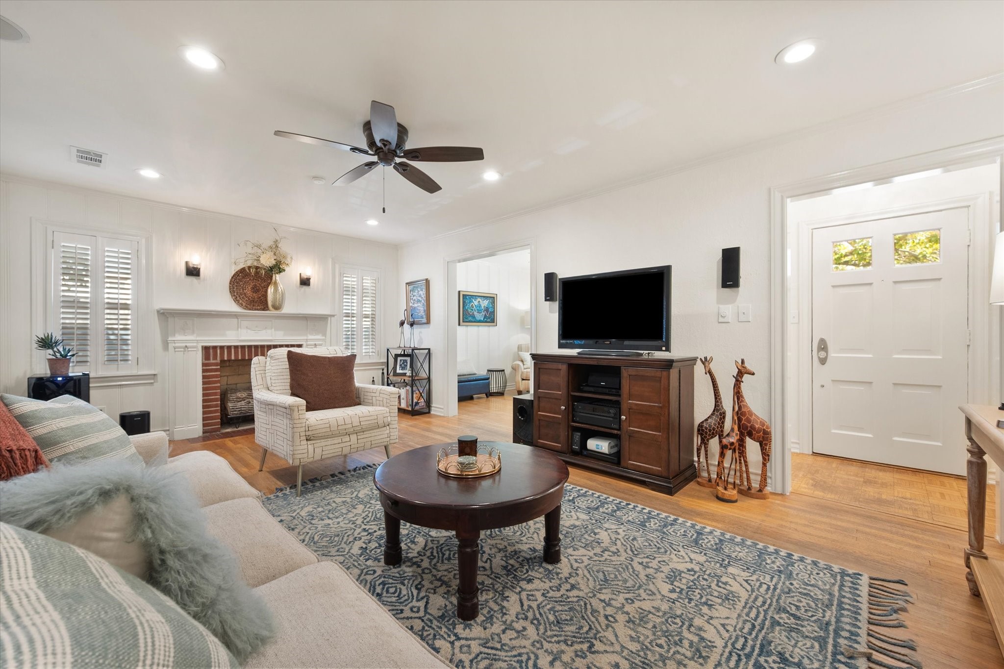 4313 Locke Avenue Fort Worth TX 76107