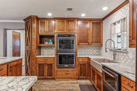 908 N Maple Street Muenster TX 76252