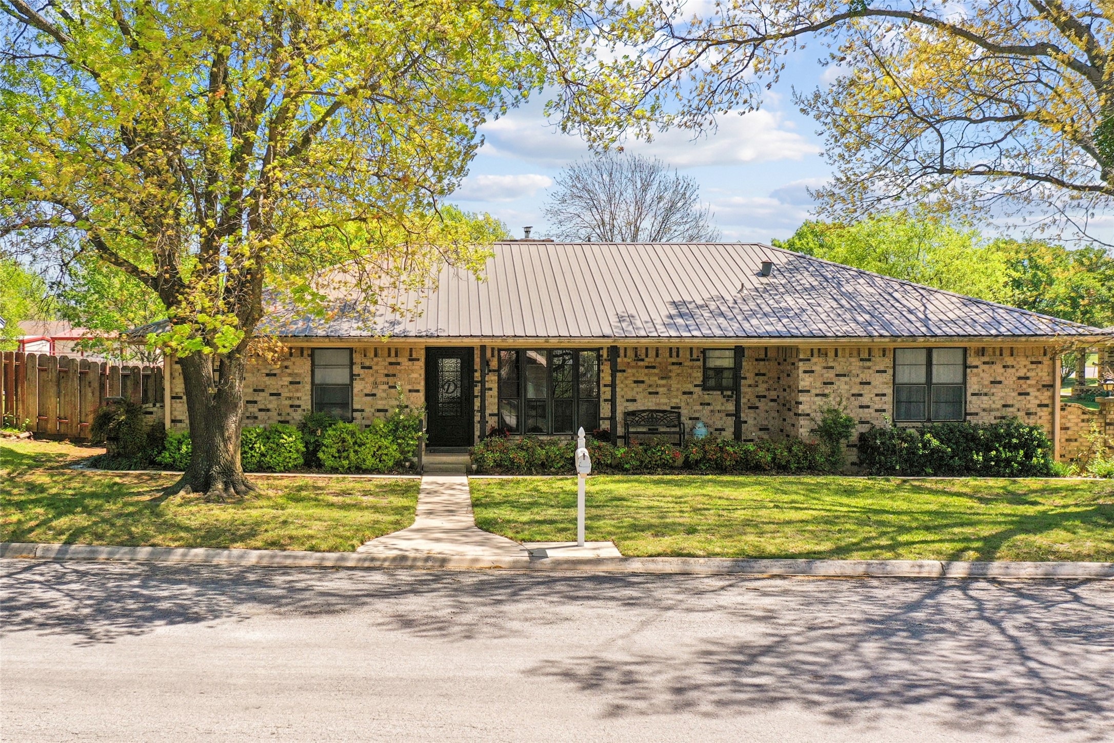 908 N Maple Street Muenster TX 76252