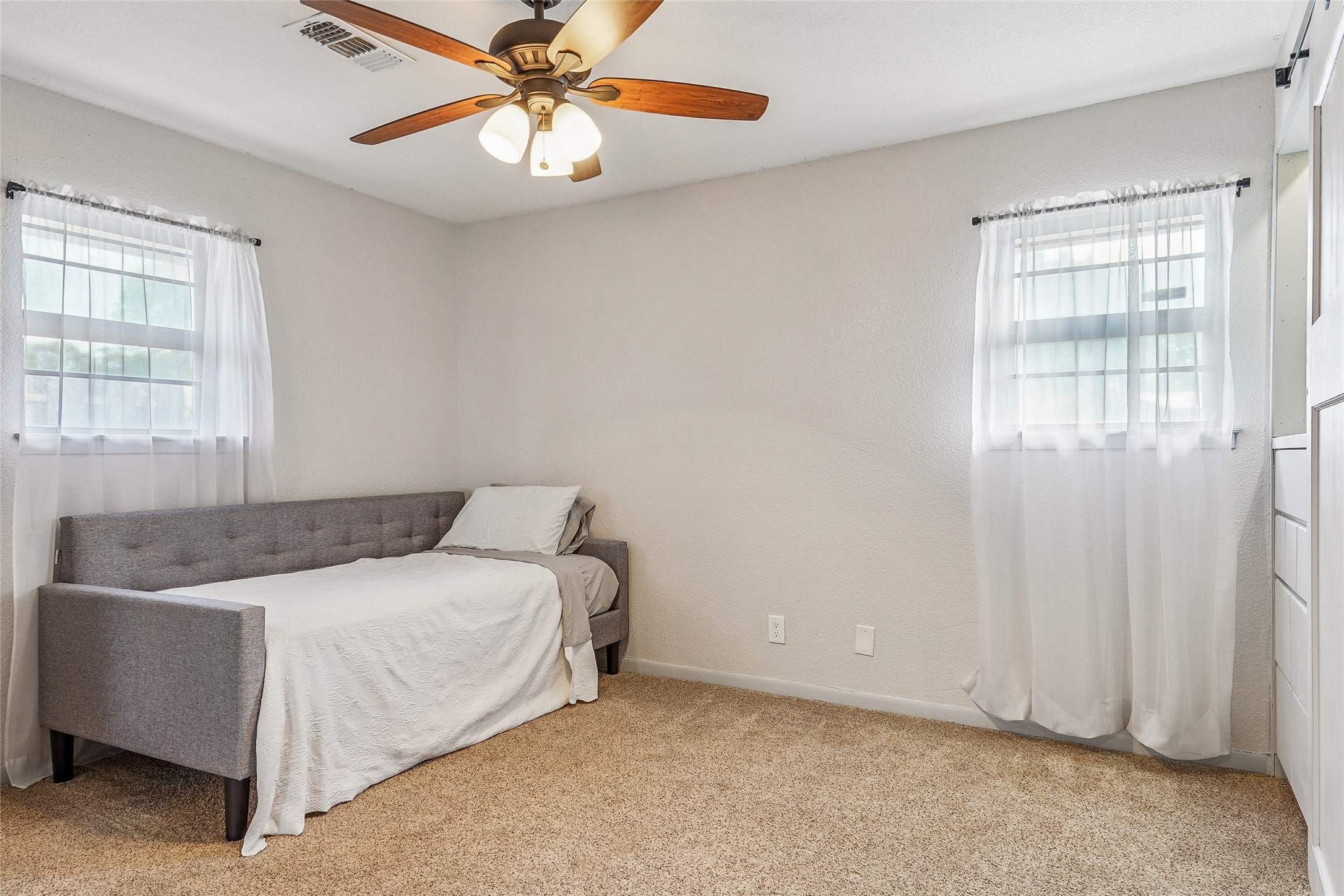 908 N Maple Street Muenster TX 76252