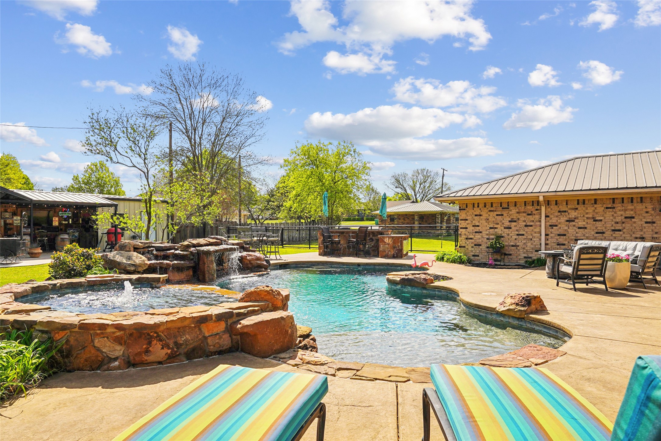 908 N Maple Street Muenster TX 76252