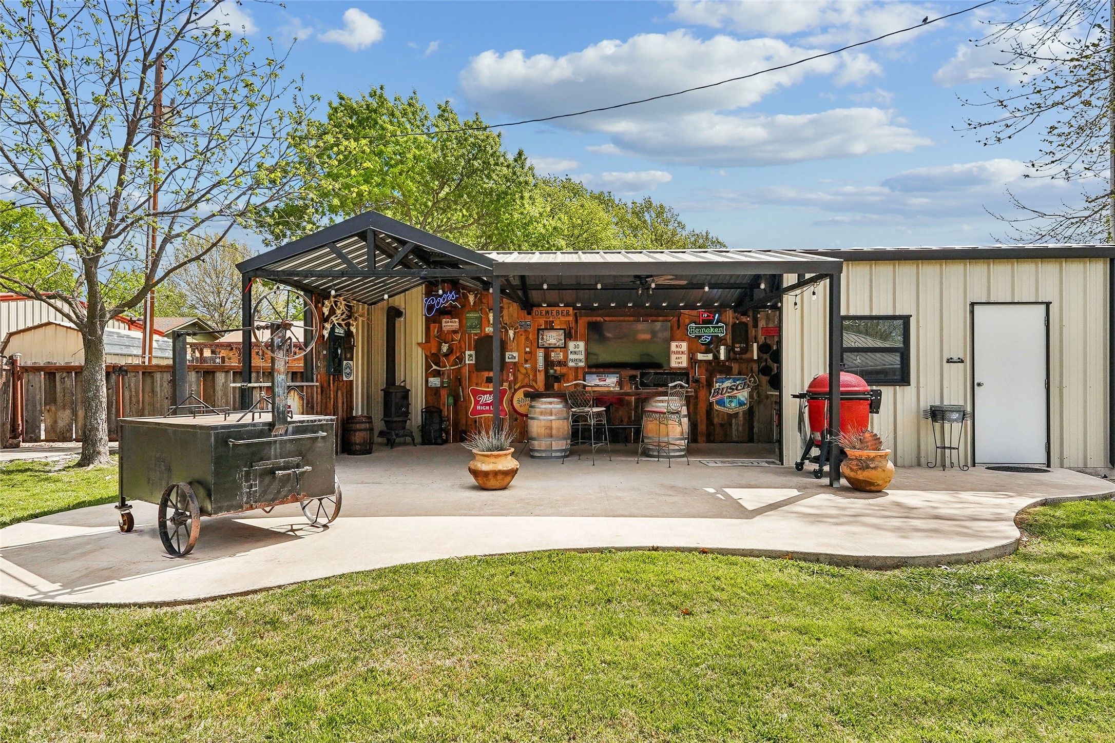 908 N Maple Street Muenster TX 76252