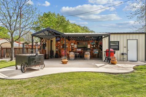908 N Maple Street Muenster TX 76252