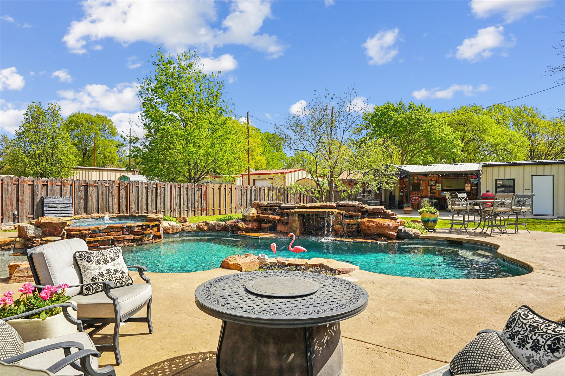 908 N Maple Street Muenster TX 76252