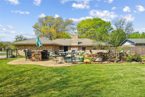 908 N Maple Street Muenster TX 76252
