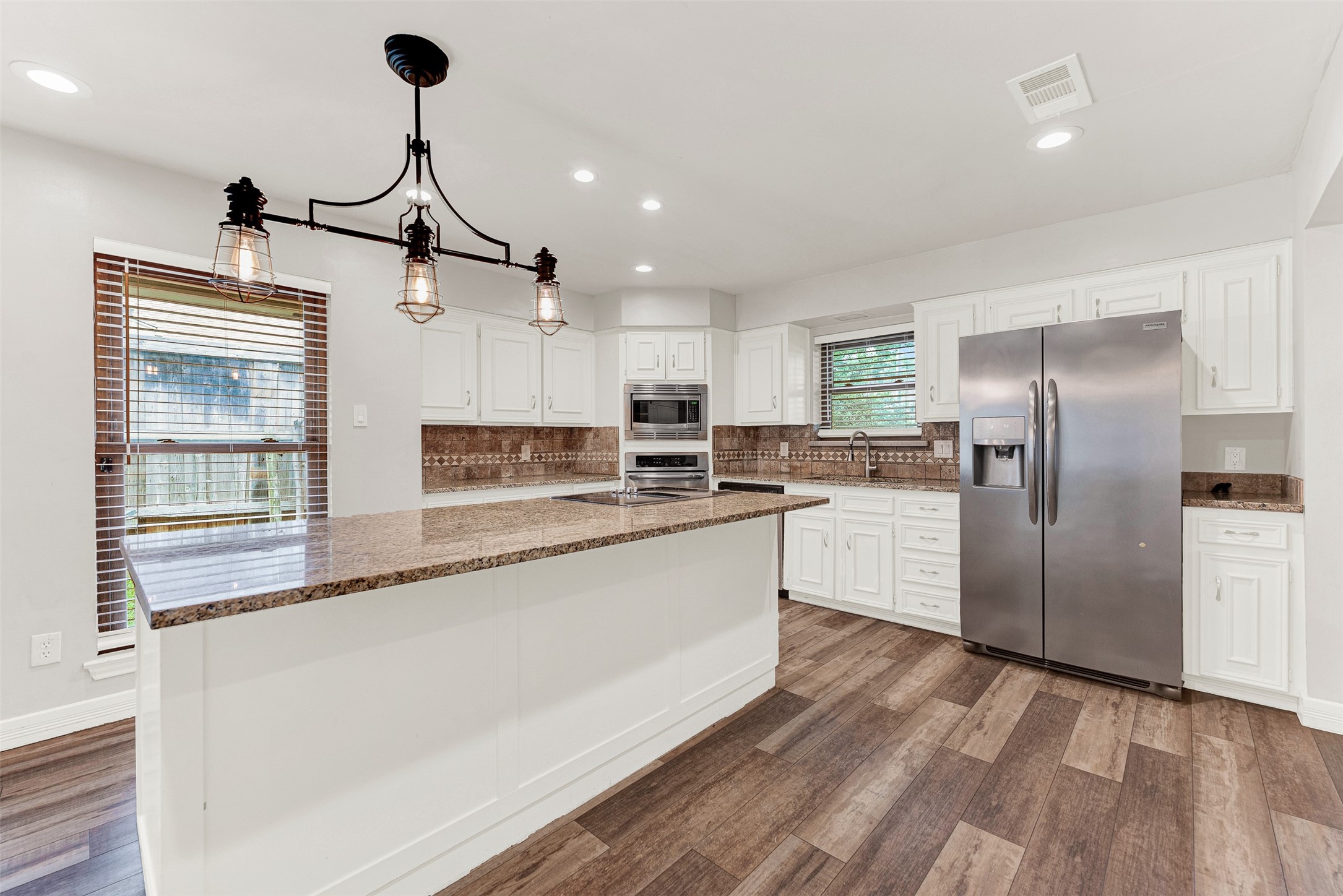 16801 Thomas Chapel Drive Dallas TX 75248