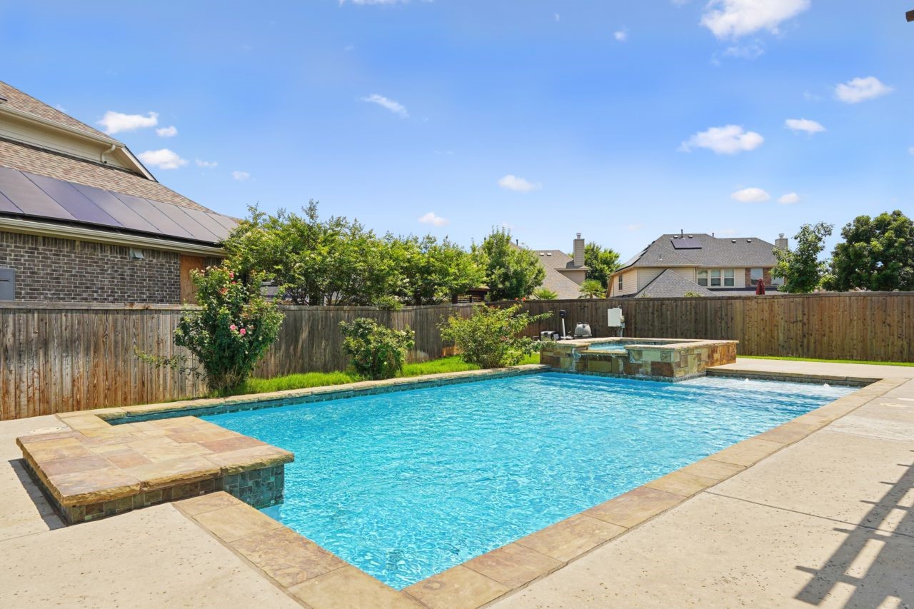 9632 Pickwick Trail Fort Worth TX 76131