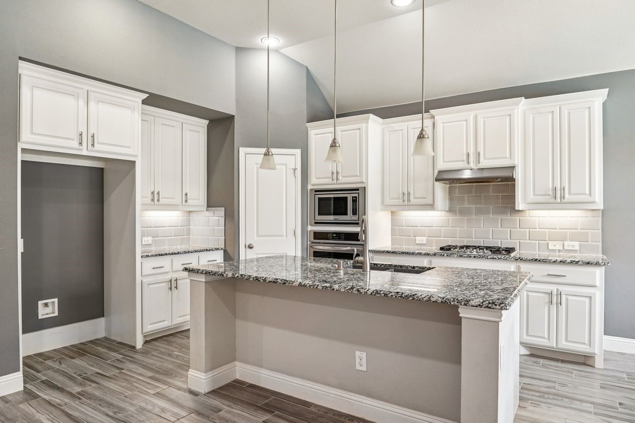 9632 Pickwick Trail Fort Worth TX 76131