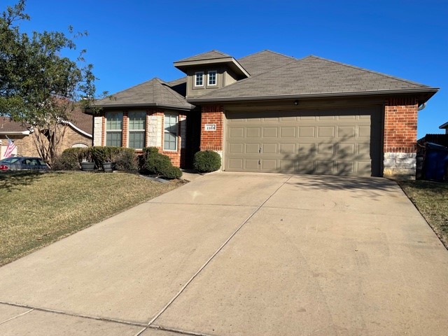 1109 Hidden Glen Court Burleson TX 76028