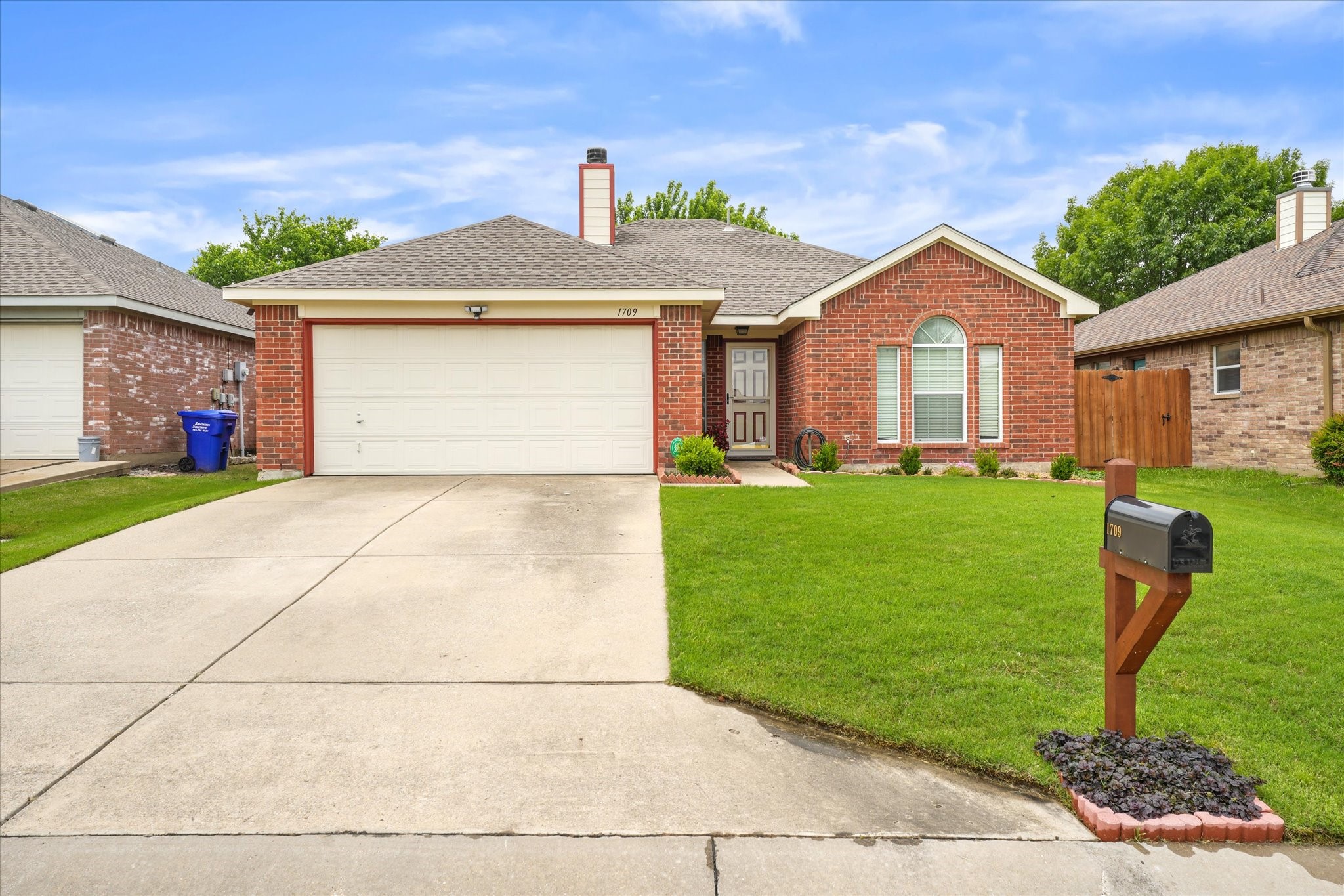 1709 Kelly Lane Royse City TX 75189