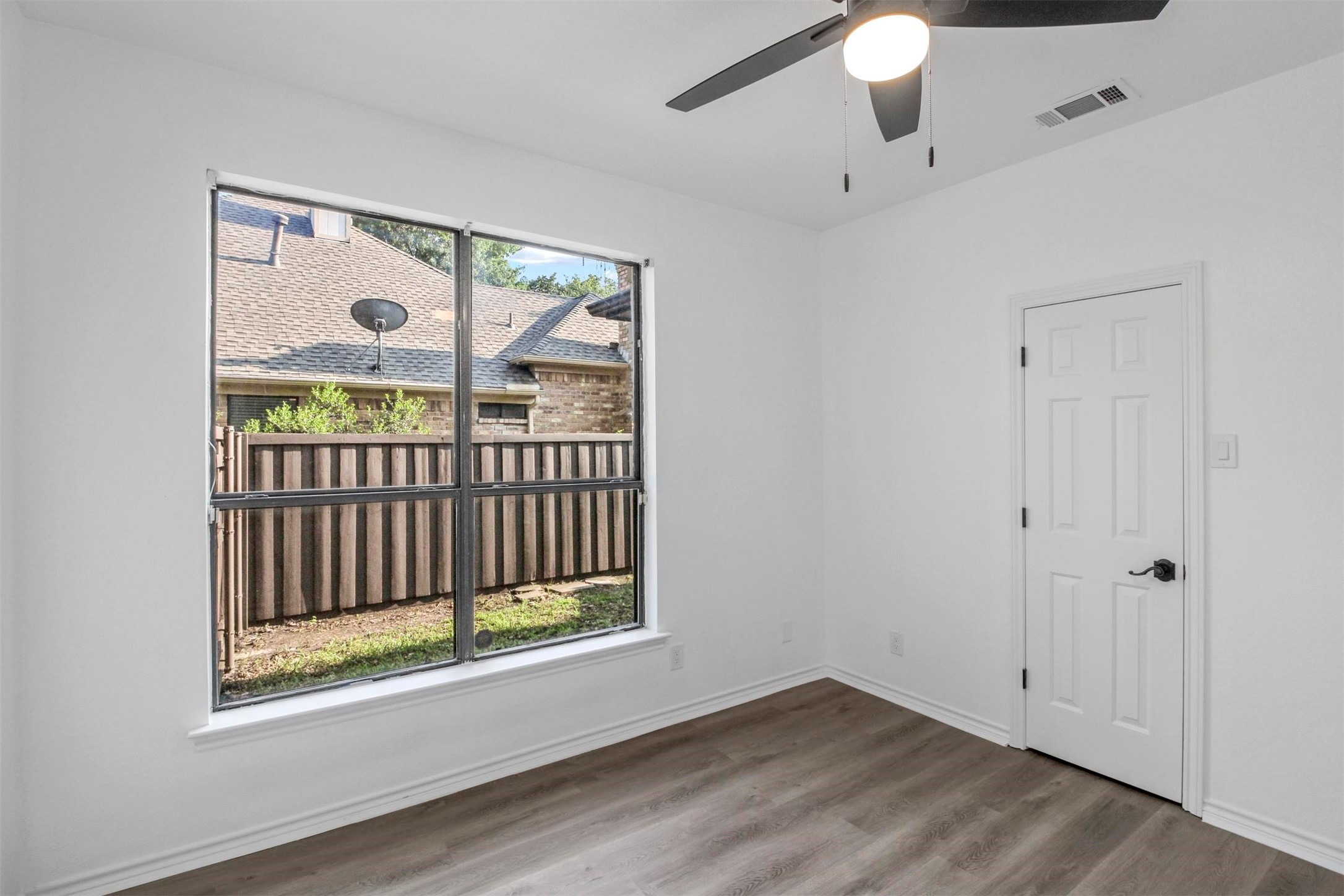 7319 Briarnoll Dallas TX 75252