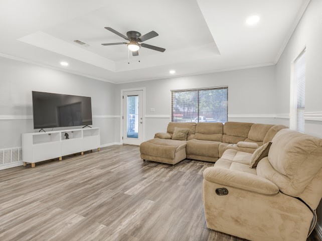 505 Worthway Drive Grand Prairie TX 75051
