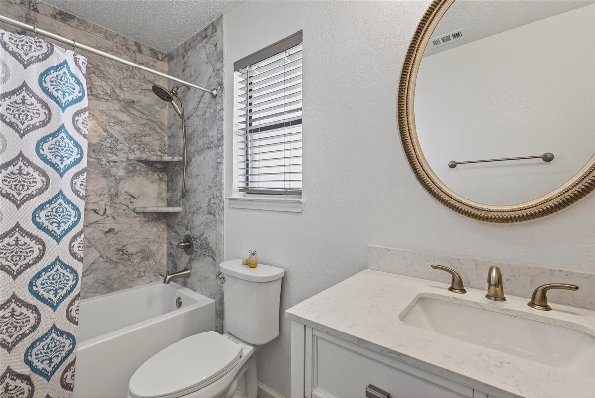 2501 Creighton Drive Mesquite TX 75150