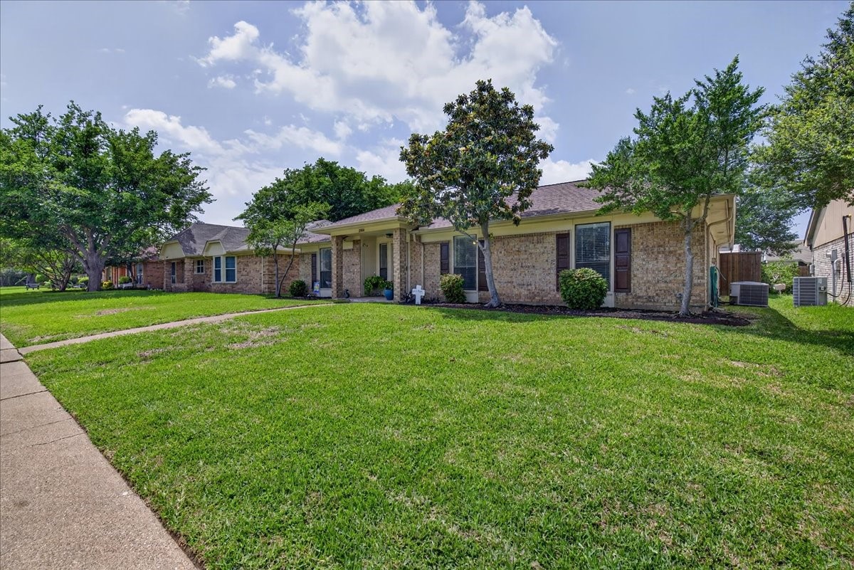 2501 Creighton Drive Mesquite TX 75150