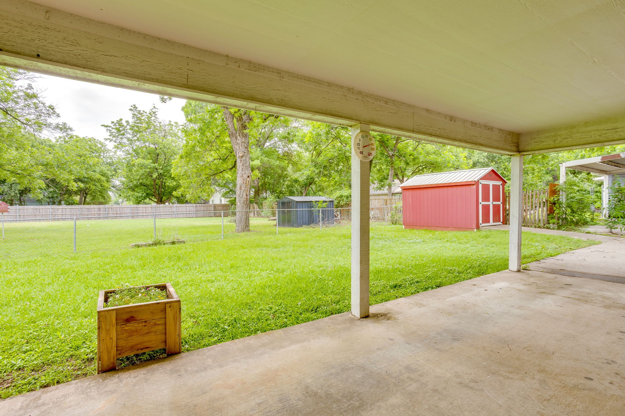 506 E Mcfarland Street Grandview TX 76050