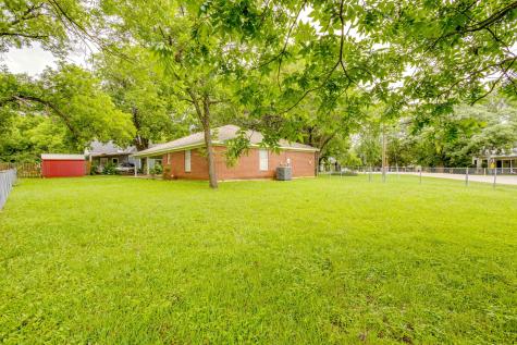 506 E Mcfarland Street Grandview TX 76050